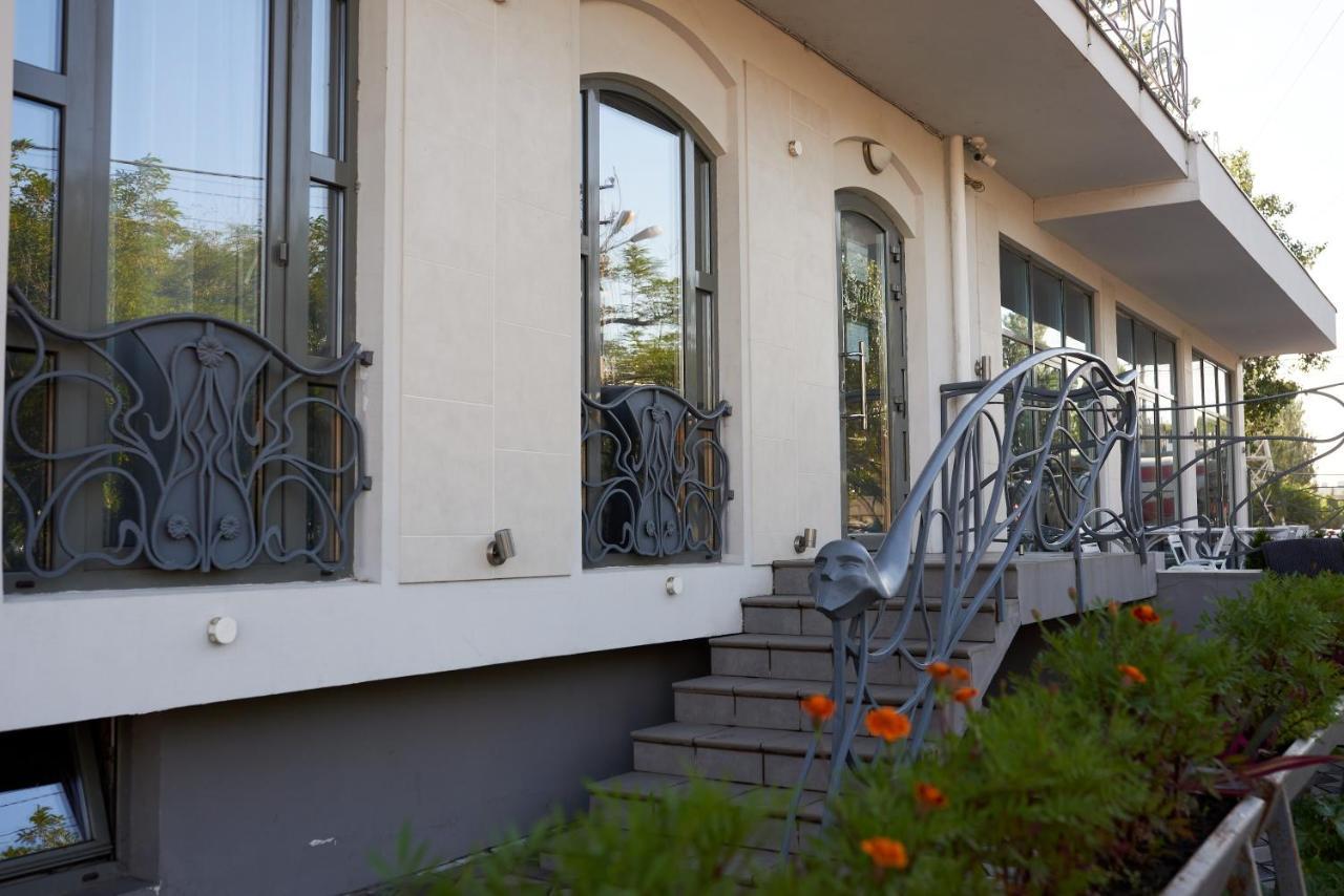 Gaudi Stylish Hotel Odessa Eksteriør bilde