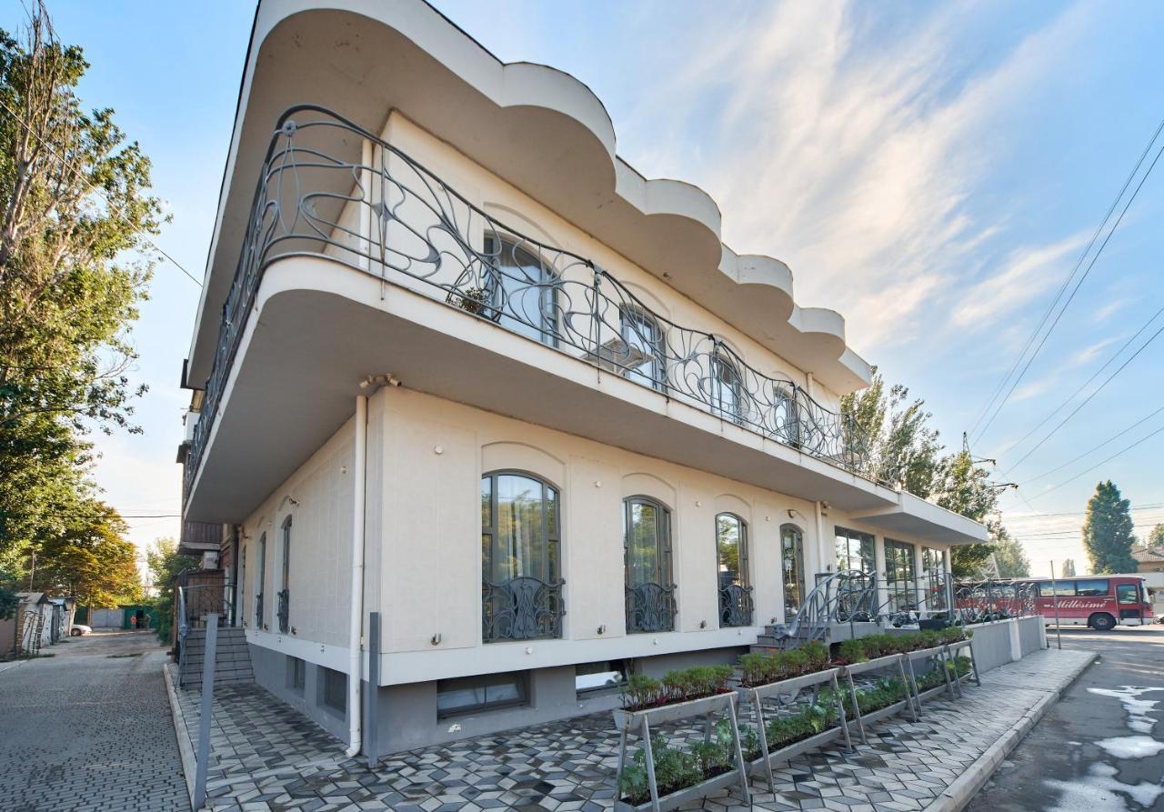 Gaudi Stylish Hotel Odessa Eksteriør bilde