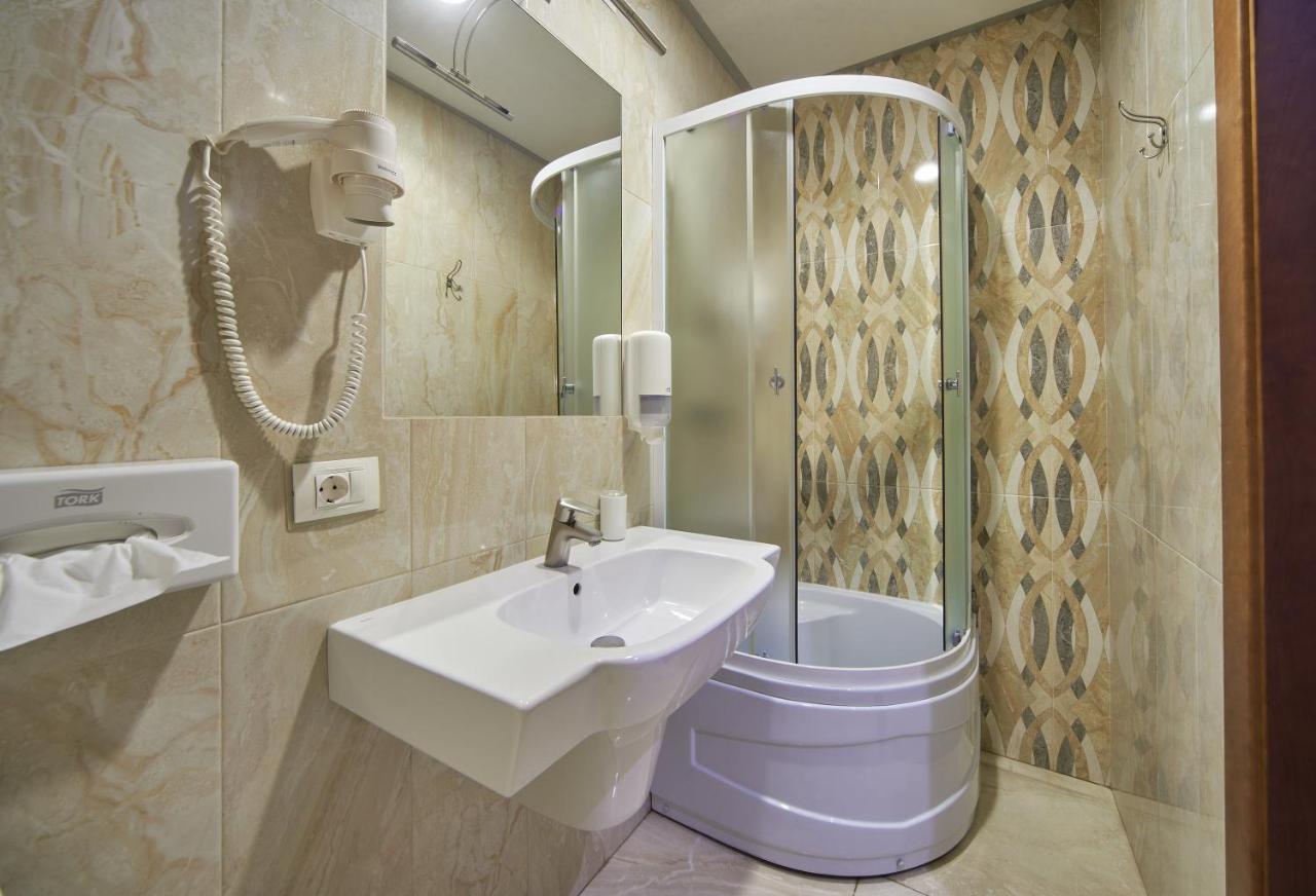 Gaudi Stylish Hotel Odessa Eksteriør bilde