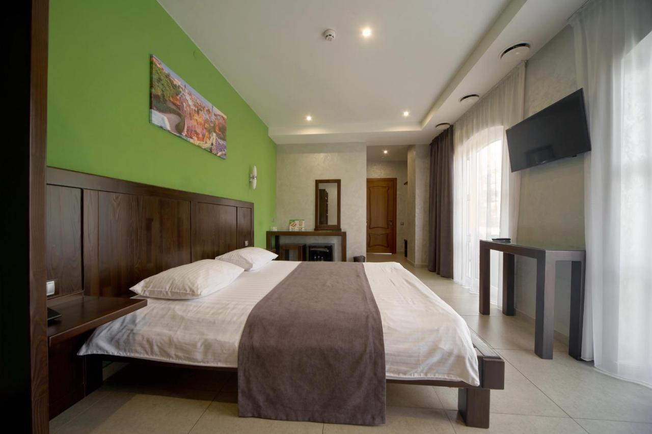 Gaudi Stylish Hotel Odessa Eksteriør bilde