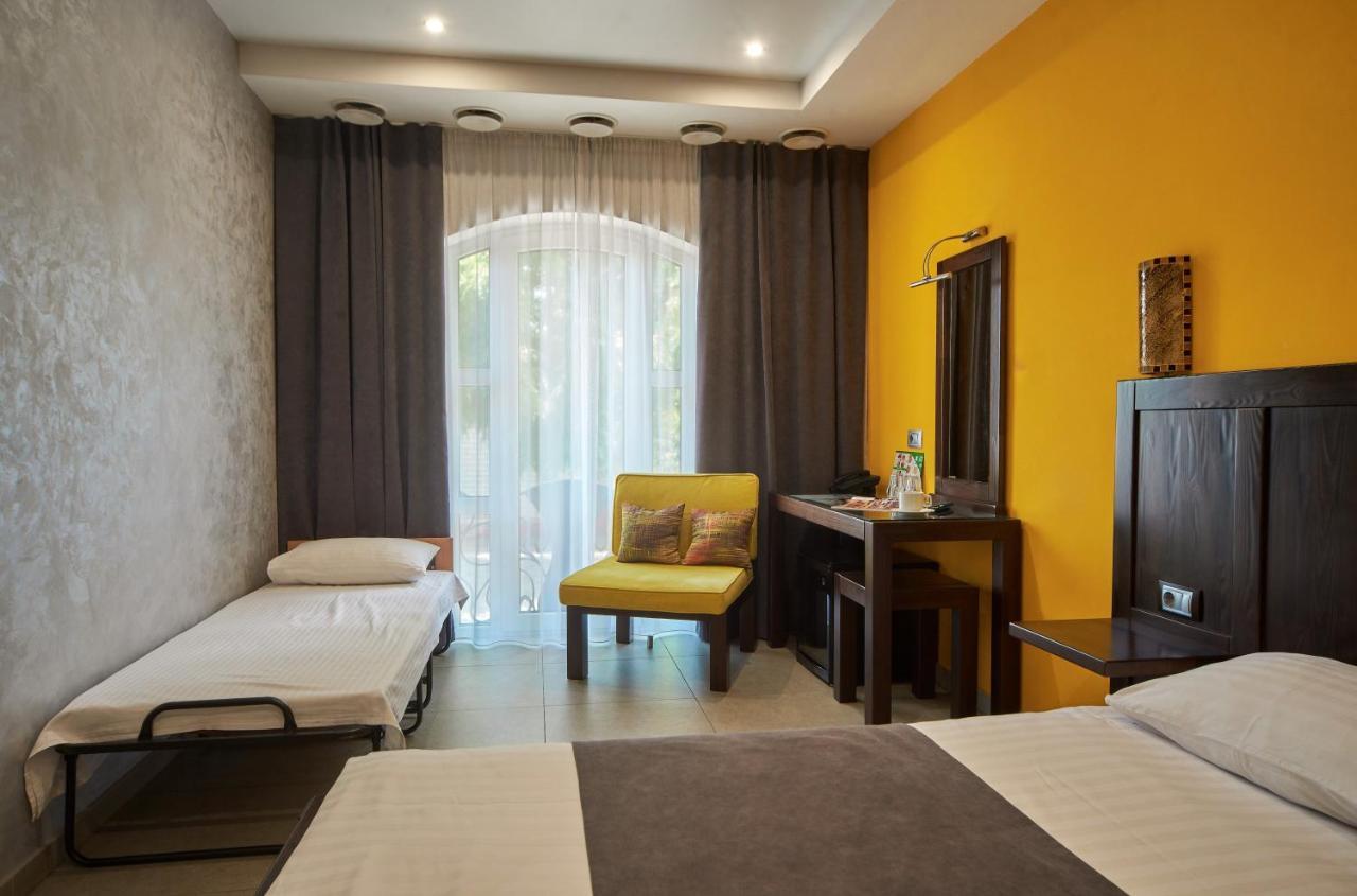 Gaudi Stylish Hotel Odessa Eksteriør bilde