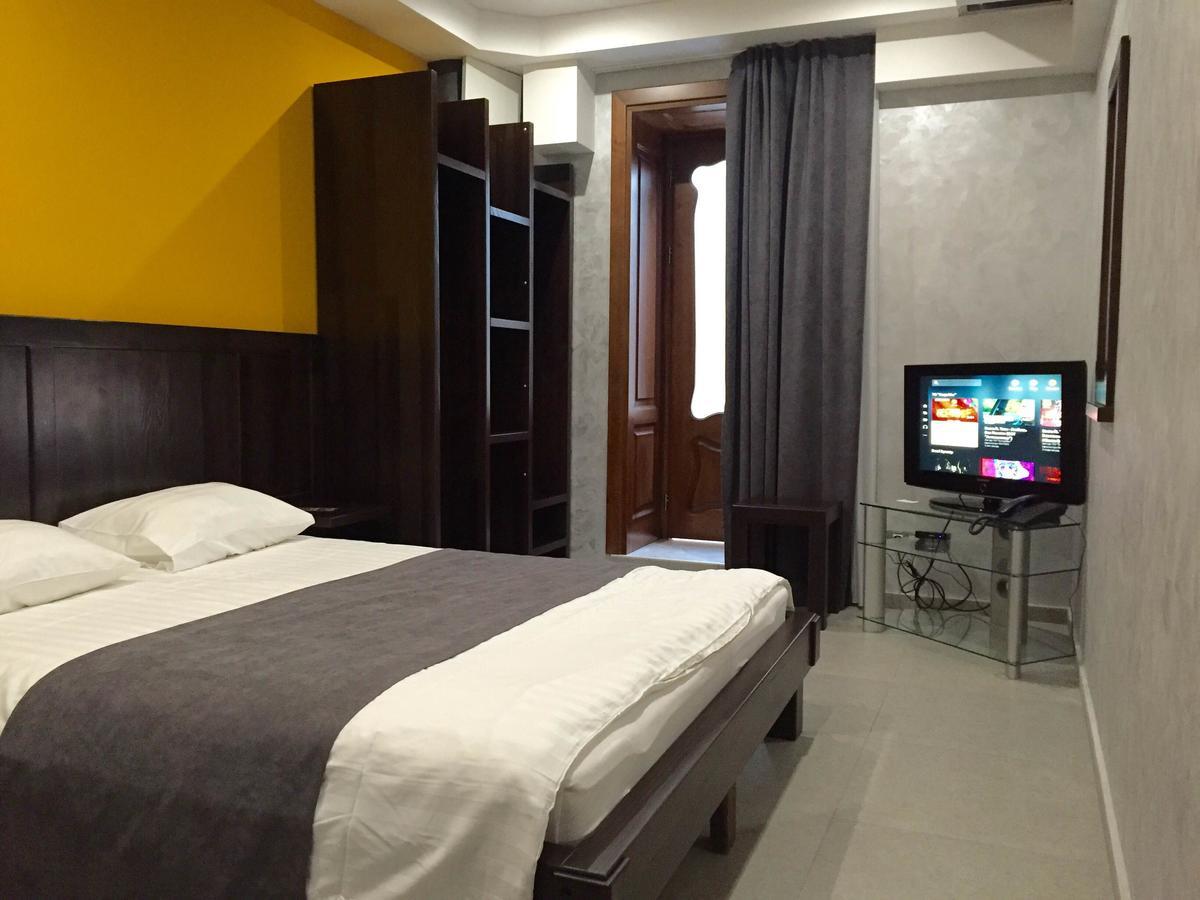 Gaudi Stylish Hotel Odessa Eksteriør bilde
